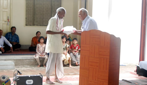 Cloth Distribution